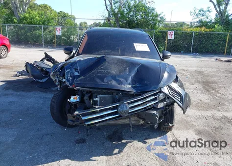 2020 Volkswagen Tiguan 2.0T Se/2.0T Se R-Line Black/2.0T Sel из США, поврежденный, VIN 3VV3B7AX5LM035504